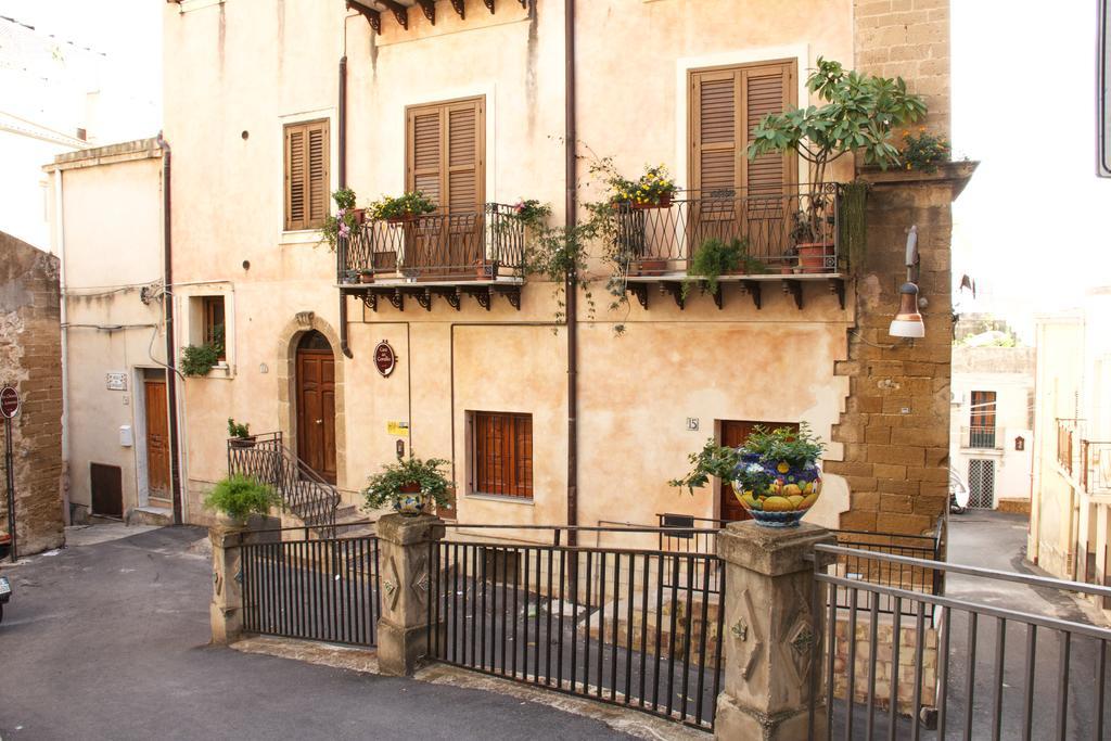 Porta Bagni